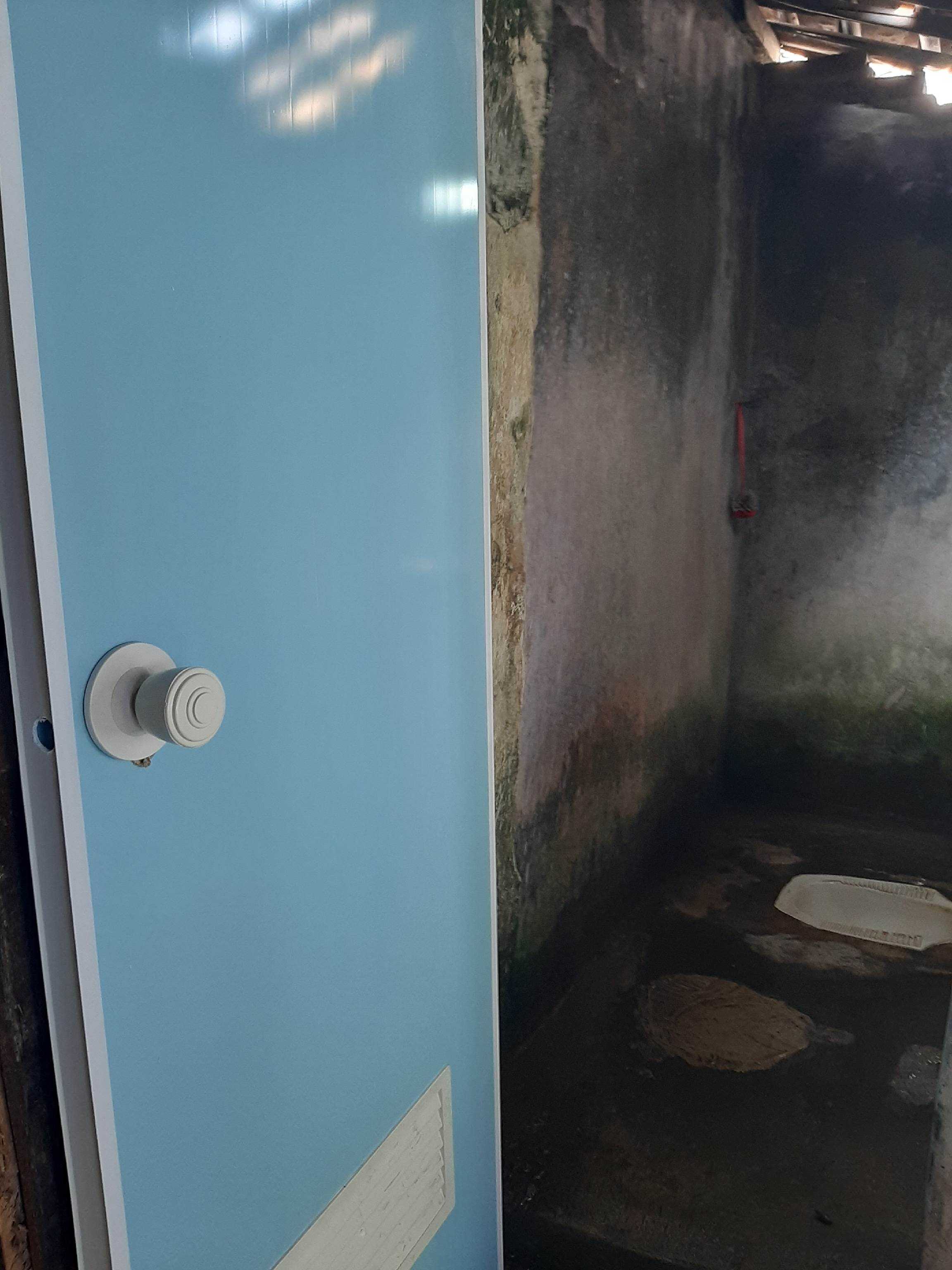 Foto Jamban/WC 100%